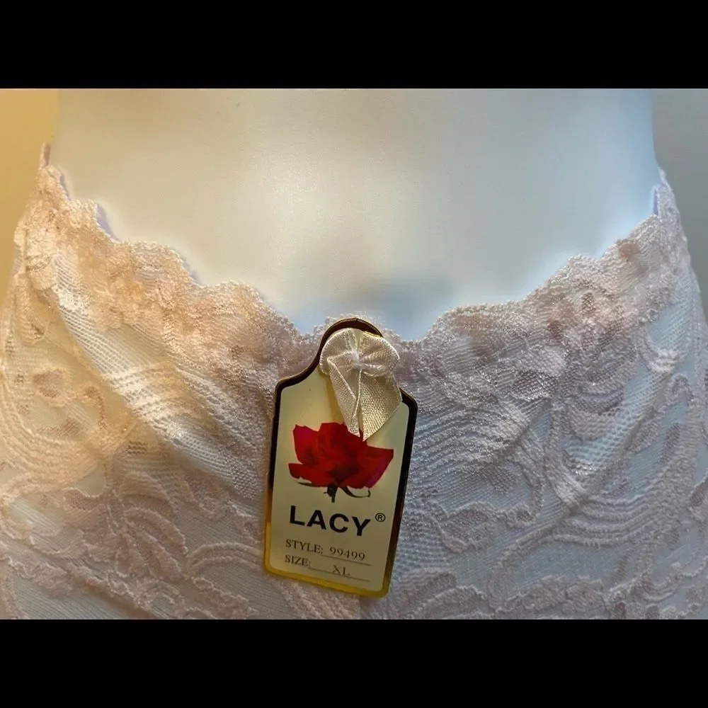 lacy women’s lace
